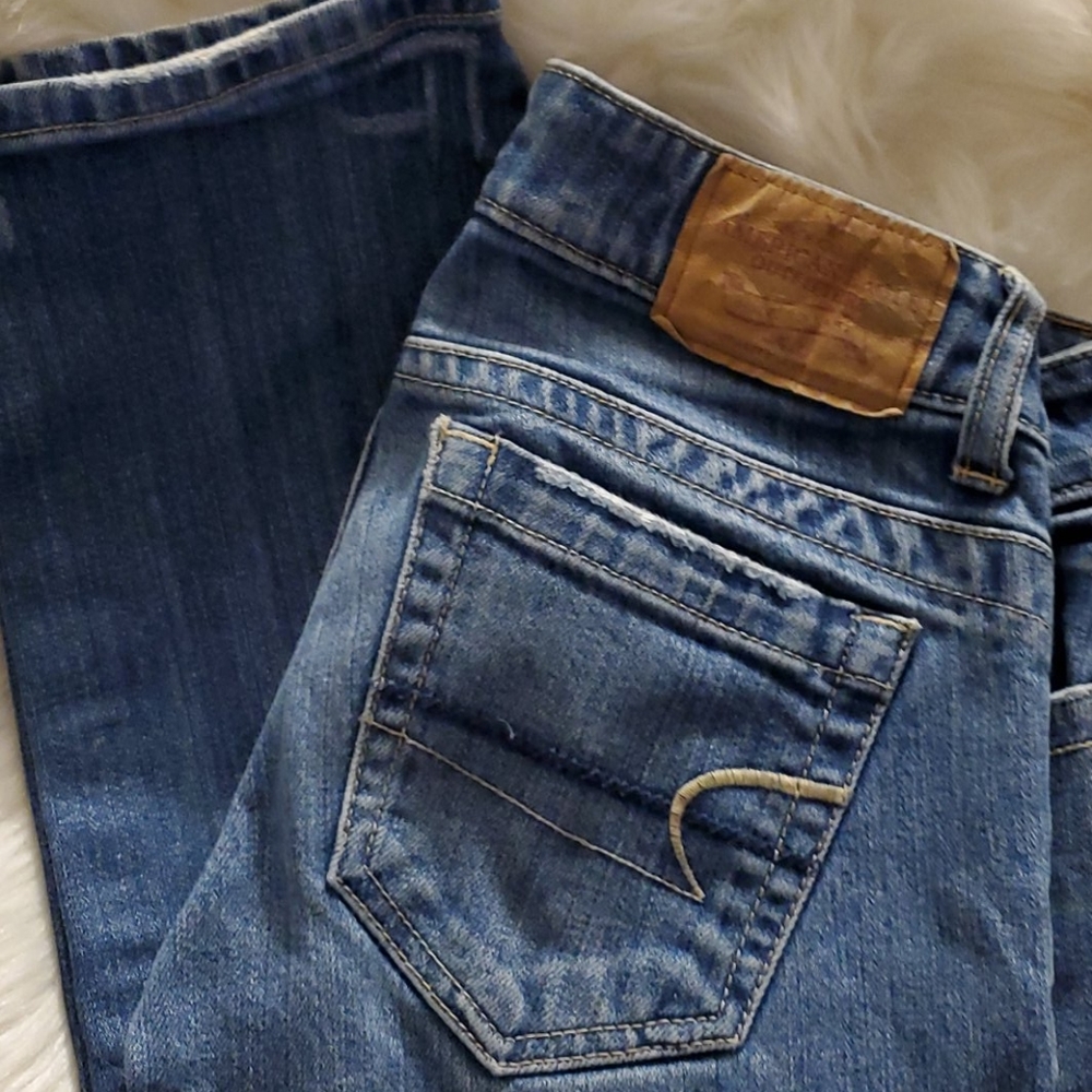 American Eagle size 0 stretch medium wash jeans
